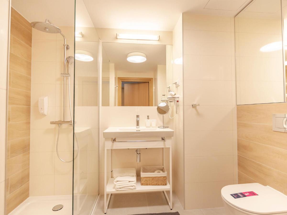 Vacationclub - Seaside Apartament 411 Kołobrzeg Kültér fotó