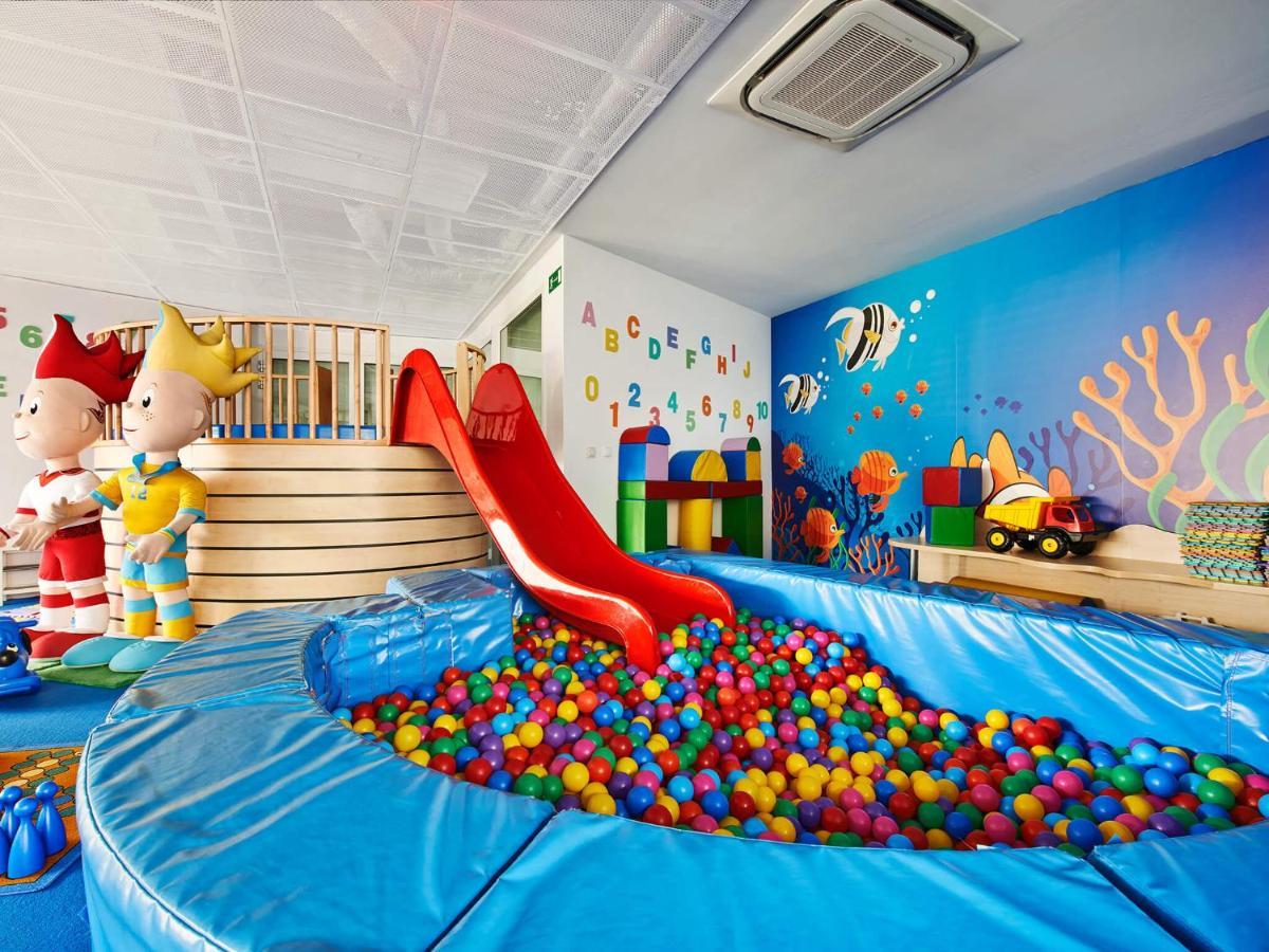Vacationclub - Seaside Apartament 411 Kołobrzeg Kültér fotó